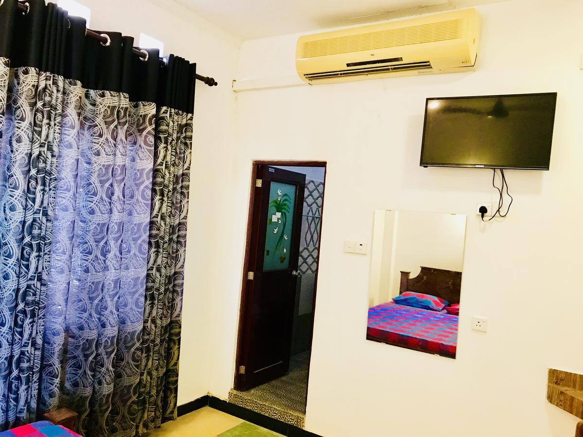 Travellers Halt Hotell Ratnapura Exteriör bild